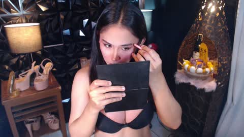 EVA online show from 01-03-25, 04:33