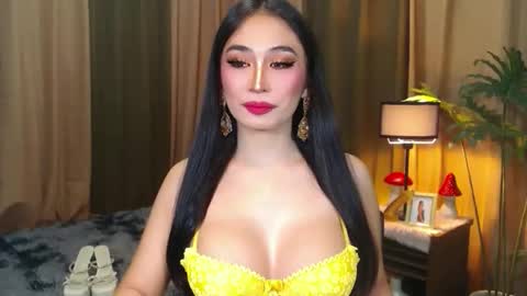 EVA online show from 09-22-25, 04:25