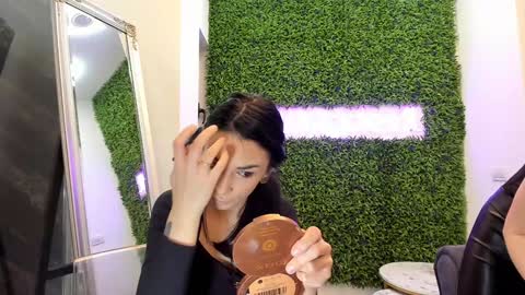 hotfallingdevil online show from 01-30-25, 05:09