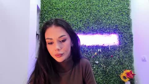 Snapshot of hotfallingdevil chatting on 12-18-25, 05:35 hotfallingdevil online show from 12-18-25, 05:35