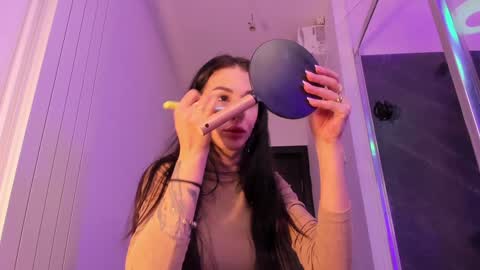 hotfallingdevil online show from 03-16-26, 05:44