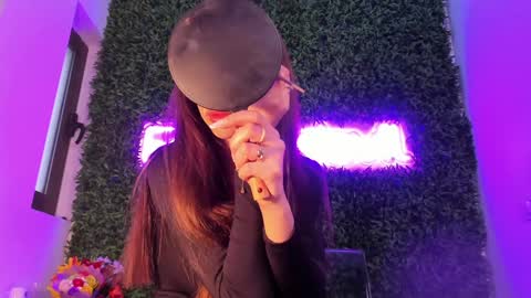 hotfallingdevil online show from 03-25-26, 05:46