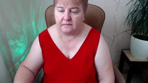 Snapshot of hotfiremommy chatting on 01-12-25, 09:30 LimonkaFire online show from 01-12-25, 09:30