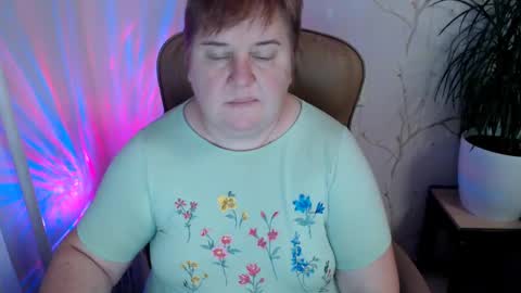 Snapshot of hotfiremommy chatting on 01-12-25, 04:18 LimonkaFire online show from 01-12-25, 04:18