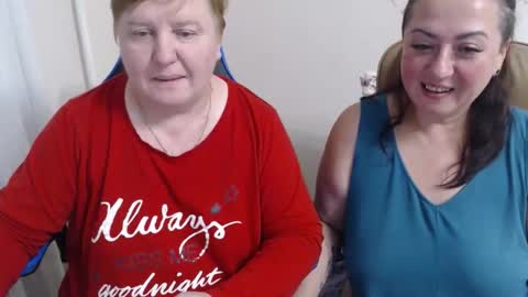 Snapshot of hotfiremommy chatting on 10-08-25, 06:38 LimonkaFire online show from 10-08-25, 06:38