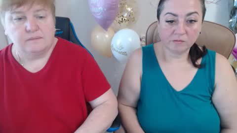 Snapshot of hotfiremommy chatting on 10-19-25, 07:31 LimonkaFire online show from 10-19-25, 07:31