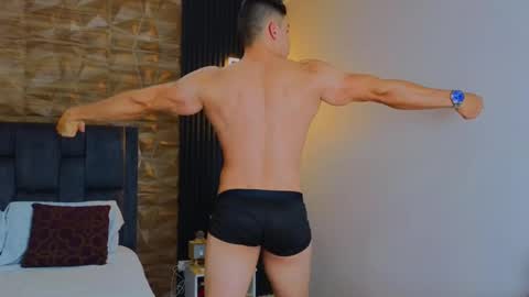 Snapshot of hotfuckers4uu chatting on 02-24-25, 11:19 felipe marcello online show from 02-24-25, 11:19