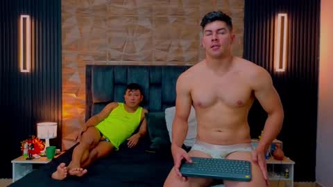 Snapshot of hotfuckers4uu chatting on 10-06-25, 03:20 felipe marcello online show from 10-06-25, 03:20