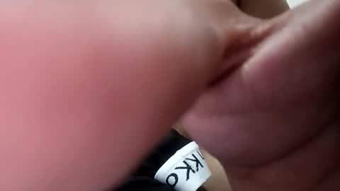 Snapshot of hotgayxx99 chatting on 06-01-26, 01:07 hotgayxx99 online show from 06-01-26, 01:07