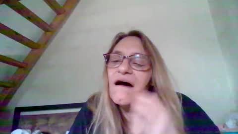 Snapshot of hotgilf59 chatting on 12-03-25, 09:24 GILF59 online show from 12-03-25, 09:24
