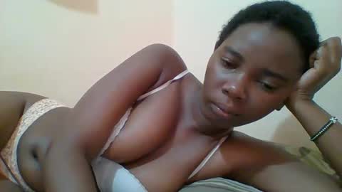 Queen online show from 03-08-25, 06:10