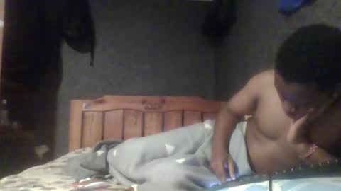 hotguyy001 online show from 02-21-25, 01:44