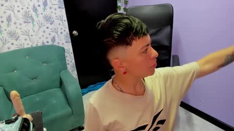 Snapshot of hothannah_ chatting on 09-11-25, 03:06 hannah online show from 09-11-25, 03:06