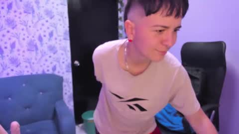 Snapshot of hothannah_ chatting on 09-17-25, 03:19 hannah online show from 09-17-25, 03:19