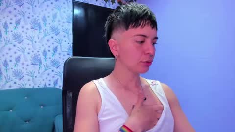 Snapshot of hothannah_ chatting on 10-09-25, 02:31 hannah online show from 10-09-25, 02:31