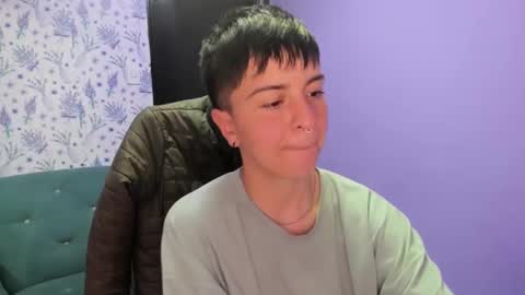 Snapshot of hothannah_ chatting on 10-22-25, 02:12 hannah online show from 10-22-25, 02:12