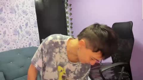 Snapshot of hothannah_ chatting on 10-23-25, 02:11 hannah online show from 10-23-25, 02:11