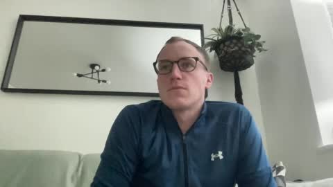 Snapshot of hotholby86 chatting on 01-05-25, 03:23 hotholby86 online show from 01-05-25, 03:23