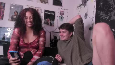 Sam and Nico online show from 11-14-25, 03:11