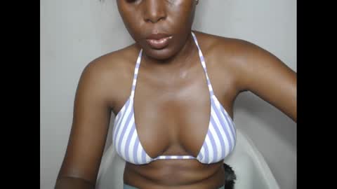 hotjessie0 online show from 03-01-25, 06:03