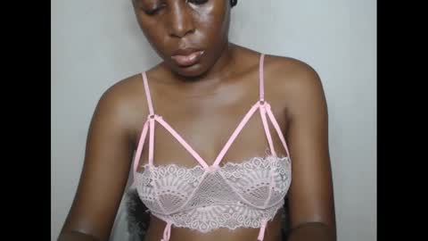 hotjessie0 online show from 03-02-25, 08:05