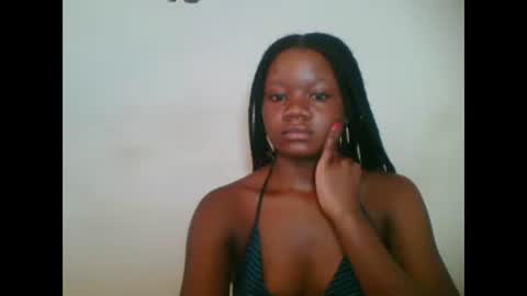 Snapshot of hotjeylee chatting on 03-10-25, 12:04 LOYCE online show from 03-10-25, 12:04