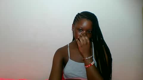 LOYCE online show from 05-08-26, 01:55
