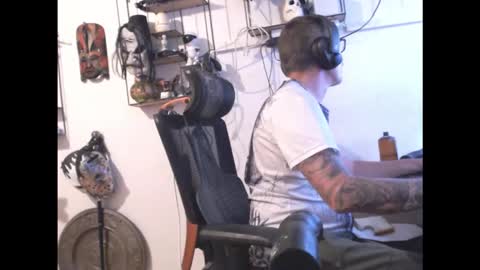 hotkinkytat online show from 04-03-26, 01:31