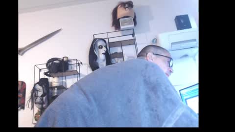 hotkinkytat online show from 04-17-26, 12:30