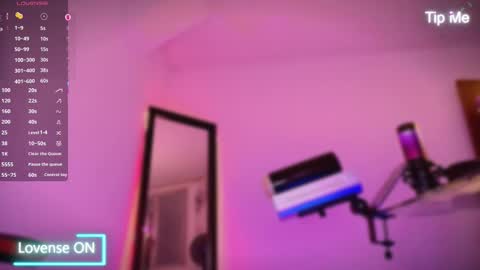 HoTLatinoX20CM online show from 02-25-26, 08:07