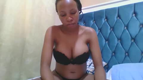 Snapshot of hotlove255 chatting on 09-10-25, 05:40 hotlove255 online show from 09-10-25, 05:40