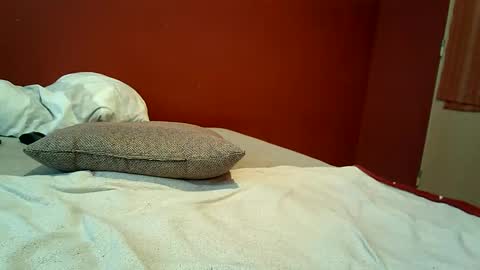 Snapshot of hotmakenzie chatting on 02-12-25, 01:59 Makenzie online show from 02-12-25, 01:59