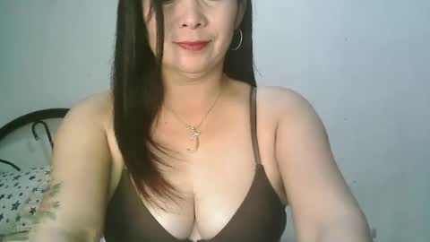 hotmamajen4u online show from 02-23-26, 01:25