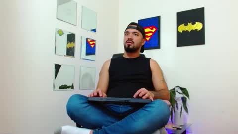 mathew online show from 09-29-25, 08:13