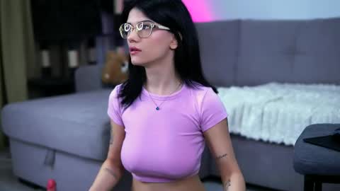Molly online show from 05-07-26, 02:28