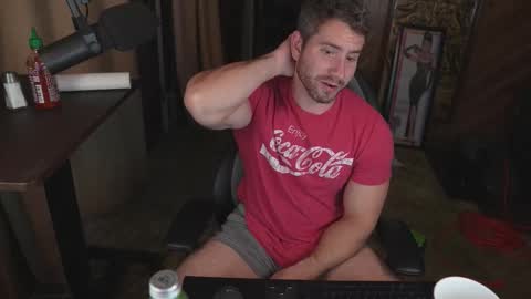 Snapshot of hotmuscles6t9 chatting on 11-10-25, 02:54 hotmuscles6t9 online show from 11-10-25, 02:54