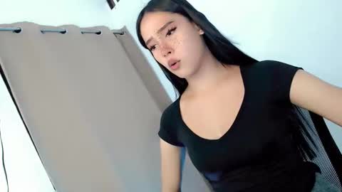 HOT BEATRICE online show from 09-10-25, 10:15