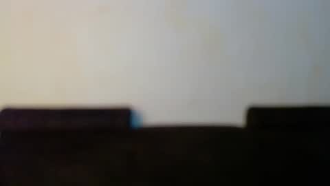 Snapshot of hotnelli chatting on 10-24-25, 05:09 Rose online show from 10-24-25, 05:09