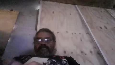 hotnriv13 online show from 04-26-26, 08:06