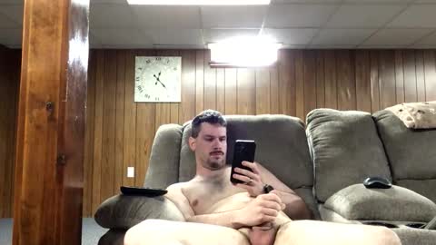 Snapshot of hotrod8916 chatting on 05-11-26, 04:04 hotrod8916 online show from 05-11-26, 04:04