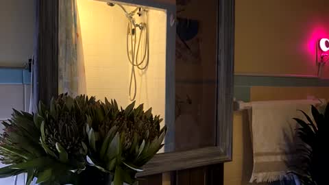 Snapshot of hotrox6942 chatting on 09-21-25, 02:46 hotrox6942 online show from 09-21-25, 02:46