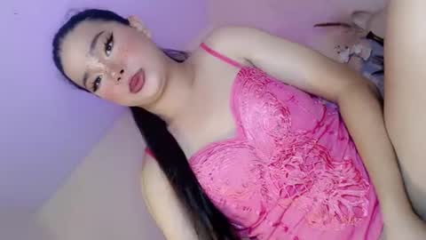 hotsiren101 online show from 07-18-26, 06:17