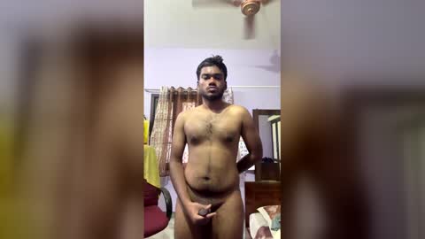 hottamilguy01 online show from 03-18-26, 04:59