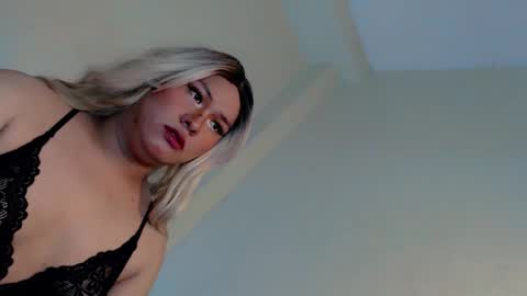 hotterthansex2 online show from 03-08-25, 09:08