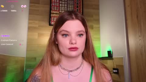 Snapshot of hottie_jane chatting on 01-19-25, 04:04 Jane  online show from 01-19-25, 04:04