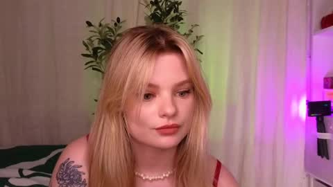 Snapshot of hottie_jane chatting on 03-07-25, 08:33 Jane  online show from 03-07-25, 08:33