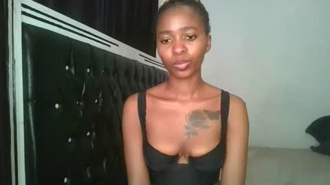 hottie_mistie online show from 05-04-26, 10:55