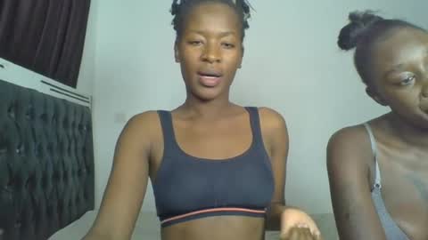 hottie_mistie online show from 07-07-26, 07:07