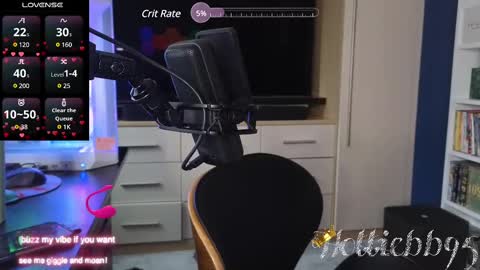 Snapshot of hottiebb95 chatting on 02-26-25, 12:58 Roberts stones online show from 02-26-25, 12:58