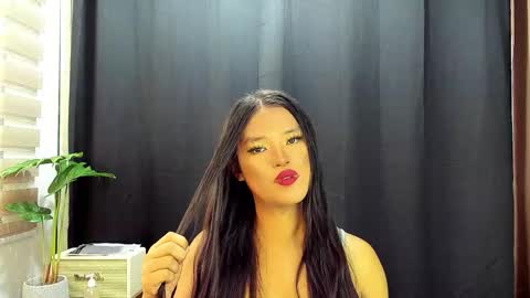 Snapshot of hottieelijah760282 chatting on 11-28-25, 03:09 Maxine online show from 11-28-25, 03:09